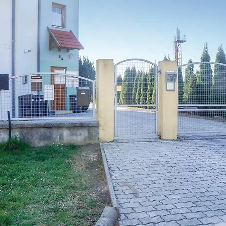 Two-bedroom In Appartamento *